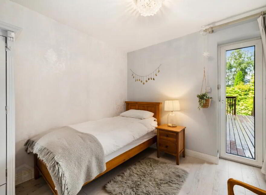 Moys House, Clarisford, Killaloe, V94R9X2
