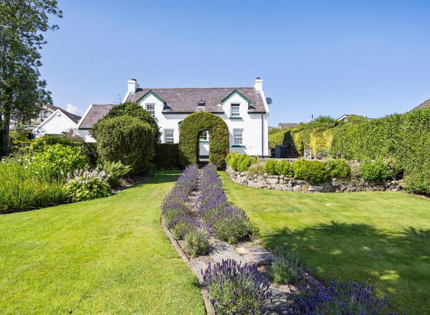 2 Milebush Drive, Carrickfergus, BT38 7QP photo