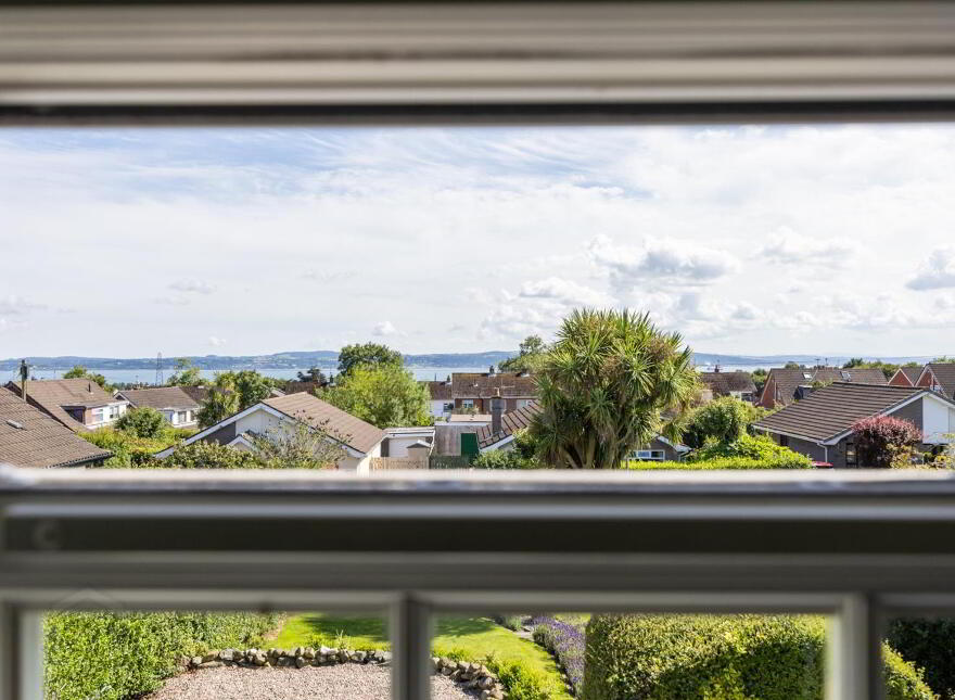 2 Milebush Drive, Carrickfergus, BT38 7QP