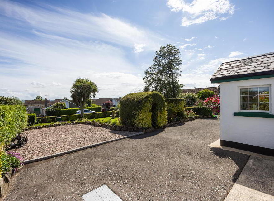 2 Milebush Drive, Carrickfergus, BT38 7QP