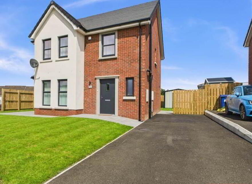 Blackthorn Rise, Larne, BT40 2HL photo