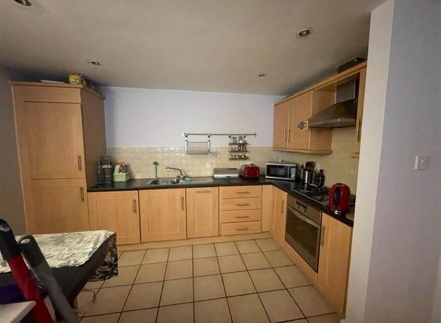 Apt 29, Park Royal, Upper Lisburn Road, Belfast, BT9 7GY