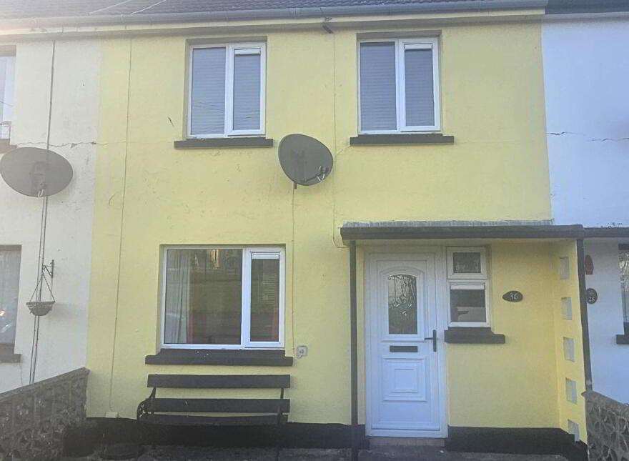 Dennet Gardens, Irish Street, Waterside, L'Derry, BT47 2HF photo
