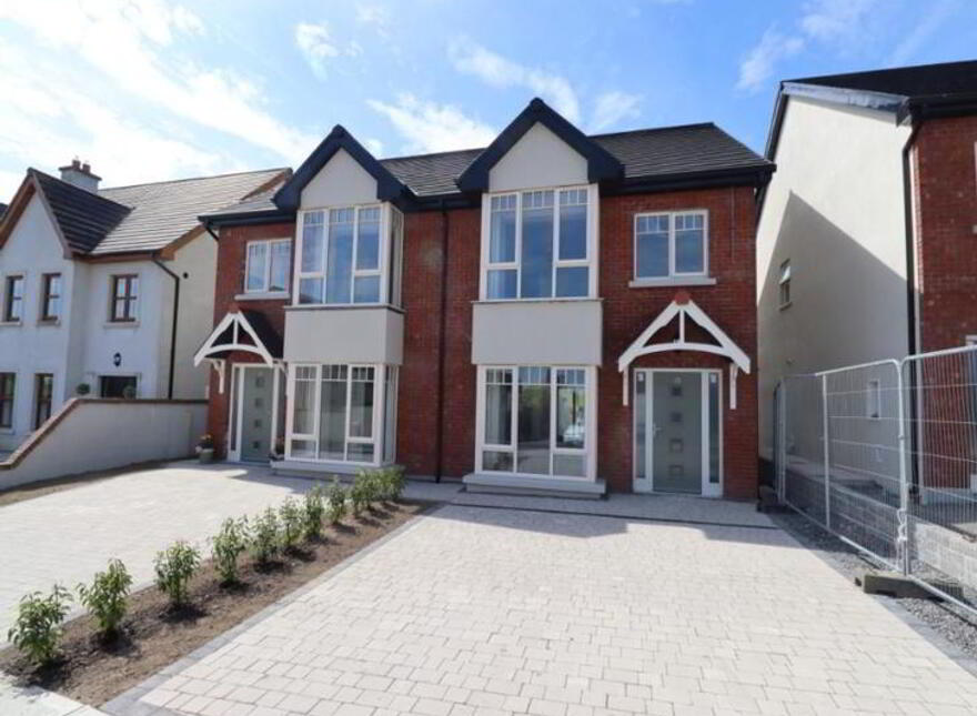 No 49 Sliabh Rosann, Mullagh, A82N2RN