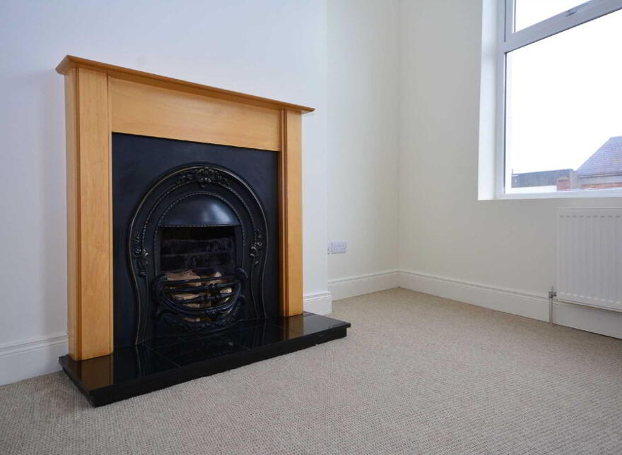 Apt 2 25, Castlereagh Street, Castlereagh, Belfast, BT5 4NE