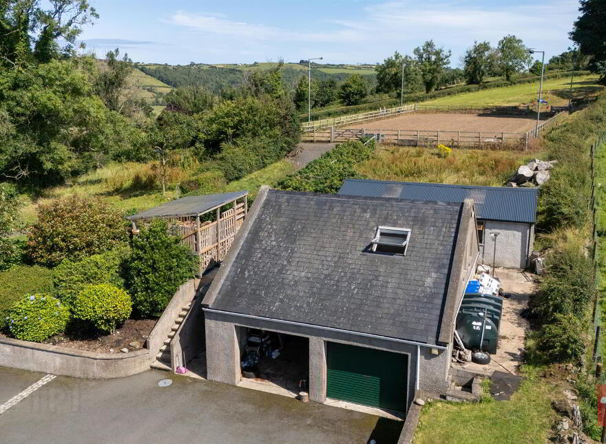 10 Carneal Road, Gleno, Larne, BT40 3LR