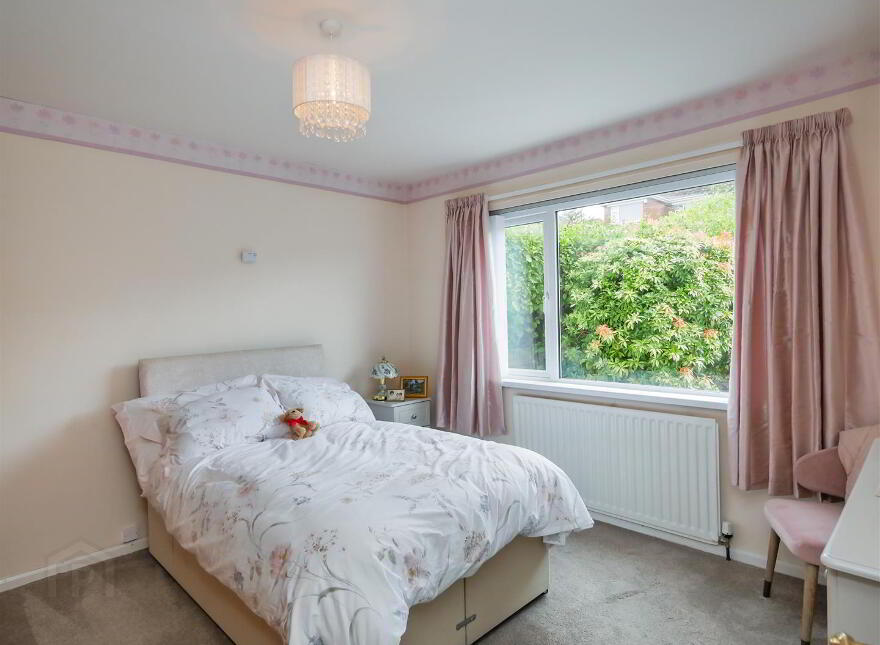 38 Glencregagh Drive, Upper Knockbreda Road, Belfast, BT6 0NL