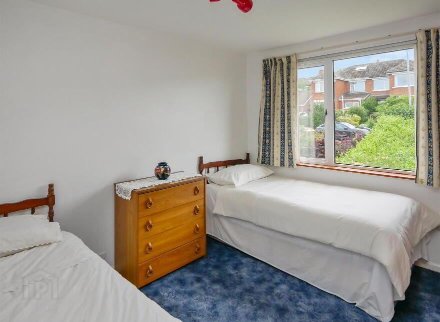 38 Glencregagh Drive, Upper Knockbreda Road, Belfast, BT6 0NL