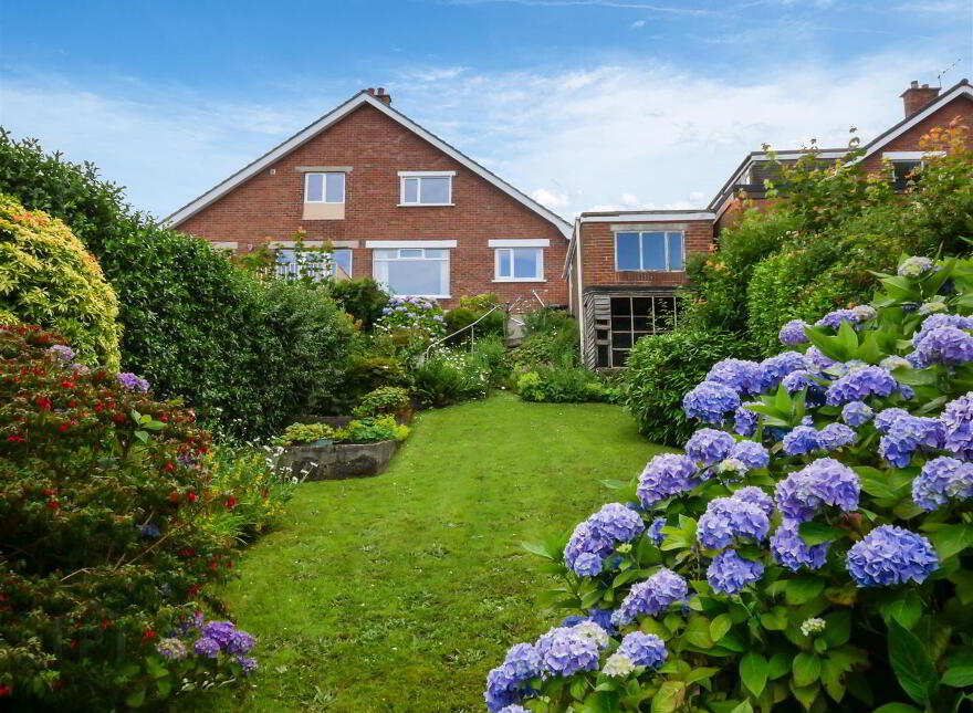 38 Glencregagh Drive, Upper Knockbreda Road, Belfast, BT6 0NL
