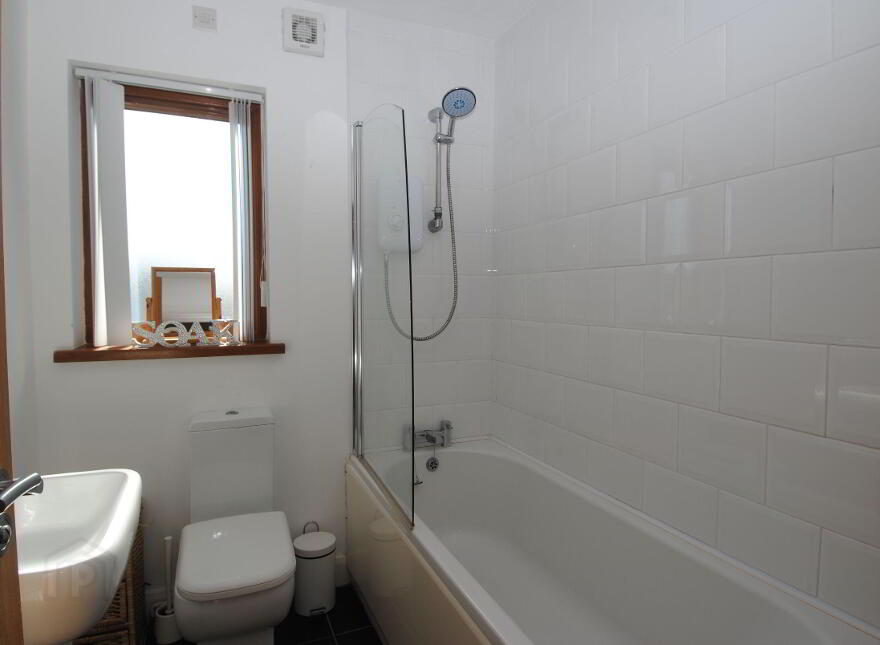 14 Galvally Road, Portstewart, BT55 7TG