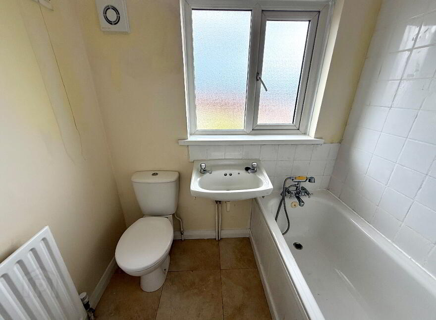 29 Rossdowney Drive, Waterside, L'Derry, BT47 5PR