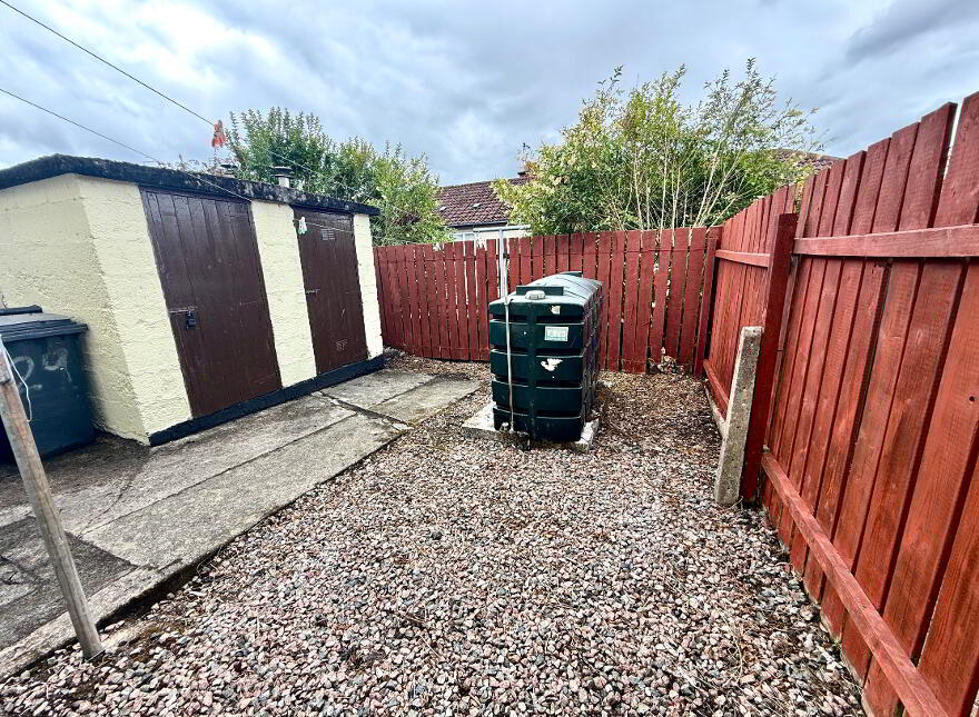 29 Rossdowney Drive, Waterside, L'Derry, BT47 5PR