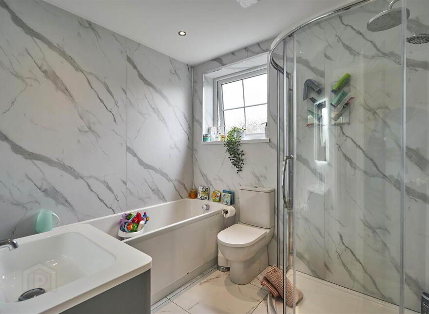35 Lord Warden' S Hollow, Bangor, BT19 1GP