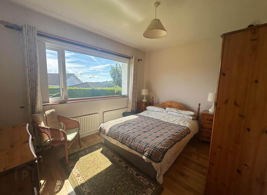 5 Carmond Drive, Larne, BT40 2DB