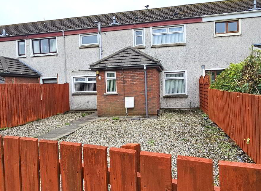 86 Caulside Park, Antrim, BT41 2DS photo