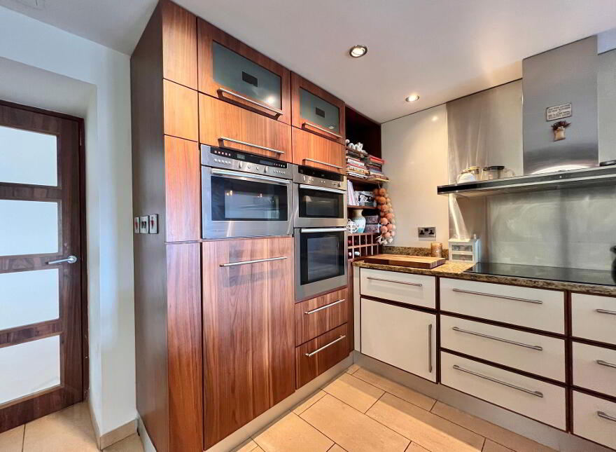 41 Culnafay Road, Toomebridge, BT41 3QG