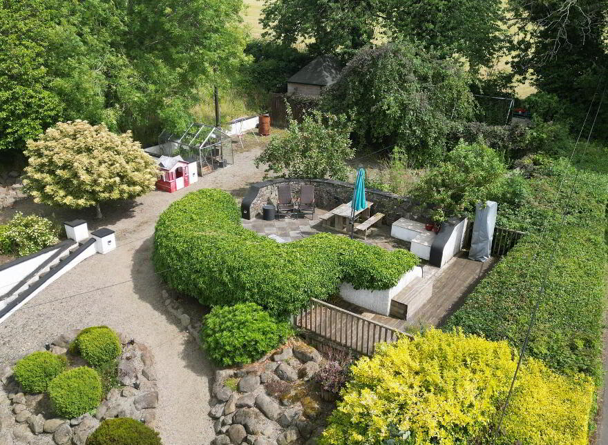 41 Culnafay Road, Toomebridge, BT41 3QG