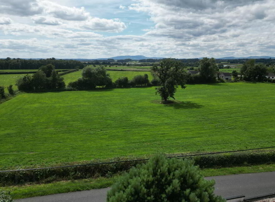 41 Culnafay Road, Toomebridge, BT41 3QG