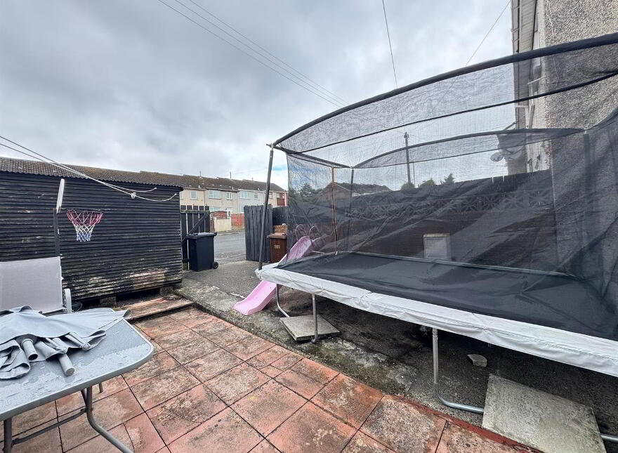 86 Forthill Drive, Ballyduff, Newtownabbey, BT36 6QS