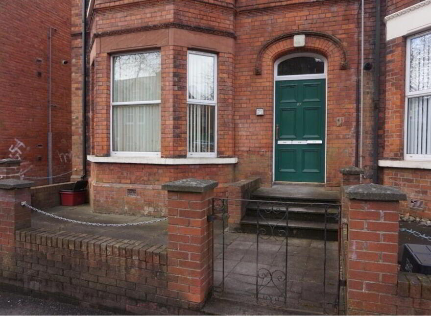 Apartment 3 87 Eglantine Avenue, Belfast, BT9 6EW photo