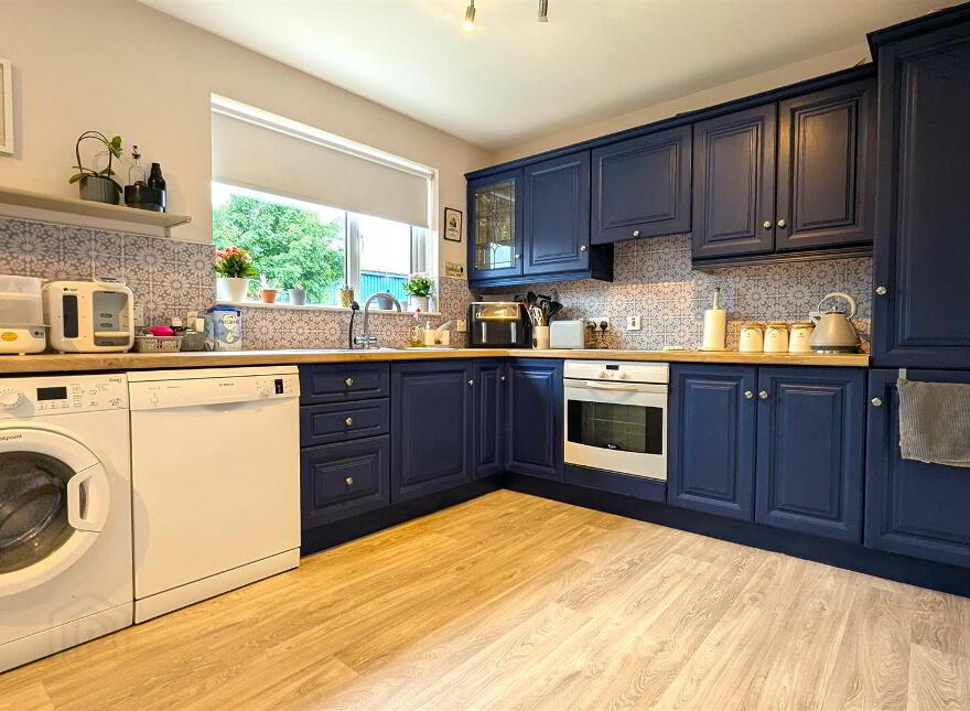 26 Castle Lodge, Randalstown, BT41 2ES