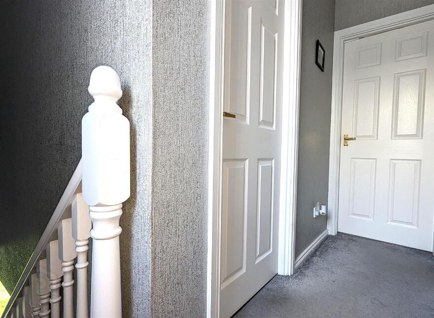 26 Castle Lodge, Randalstown, BT41 2ES