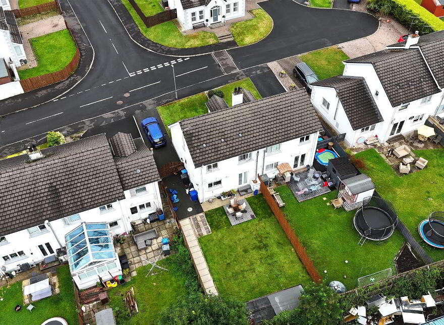 26 Castle Lodge, Randalstown, BT41 2ES