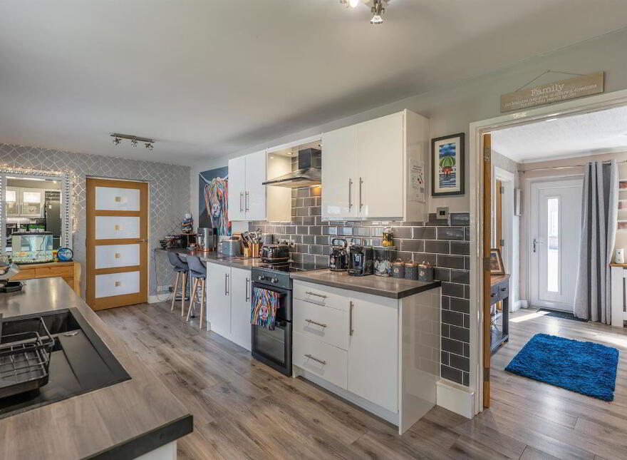 10 Cloverhill Court, Bangor, BT19 6QX