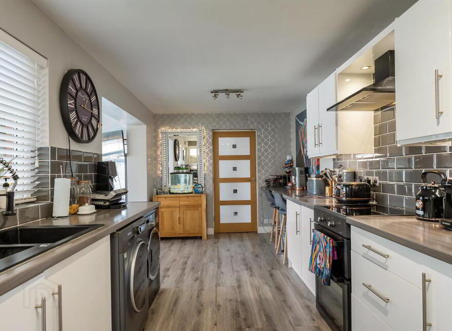 10 Cloverhill Court, Bangor, BT19 6QX