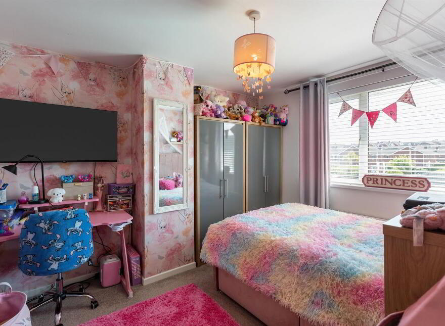 10 Cloverhill Court, Bangor, BT19 6QX