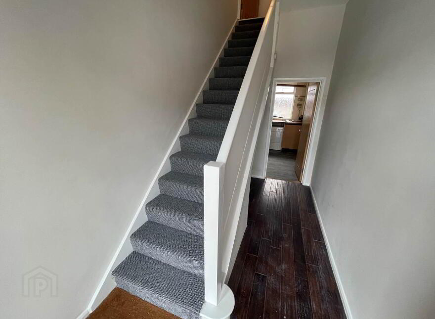 356 Cregagh Road, Castlereagh, Belfast, BT6 9EY