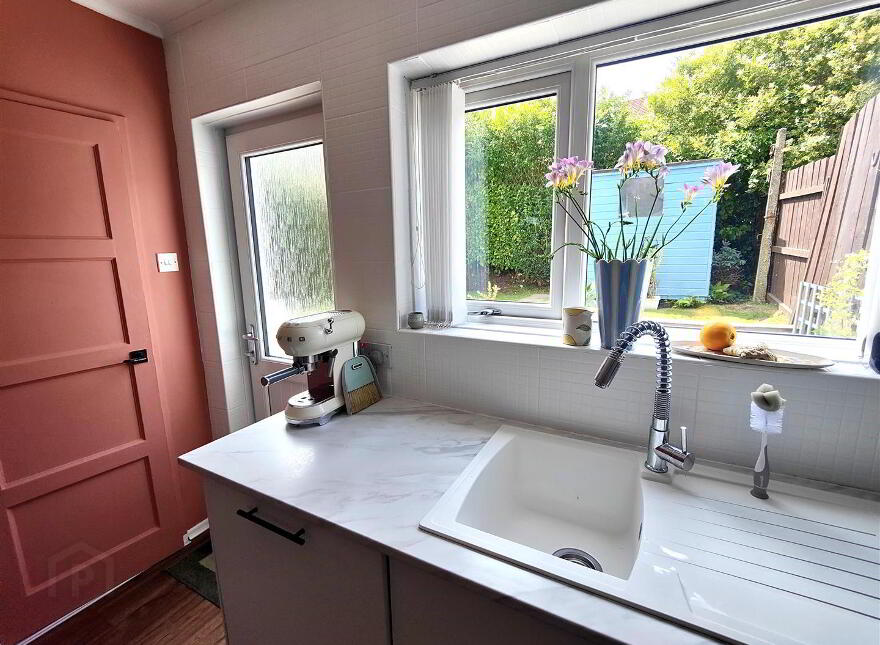 15 Waveney Avenue, Belfast, BT15 4FR