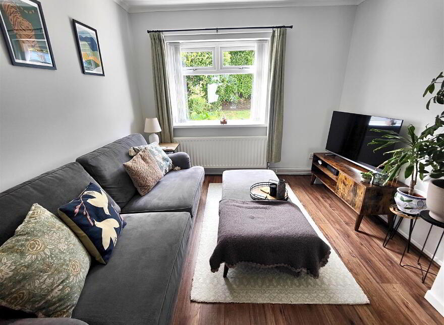 15 Waveney Avenue, Belfast, BT15 4FR