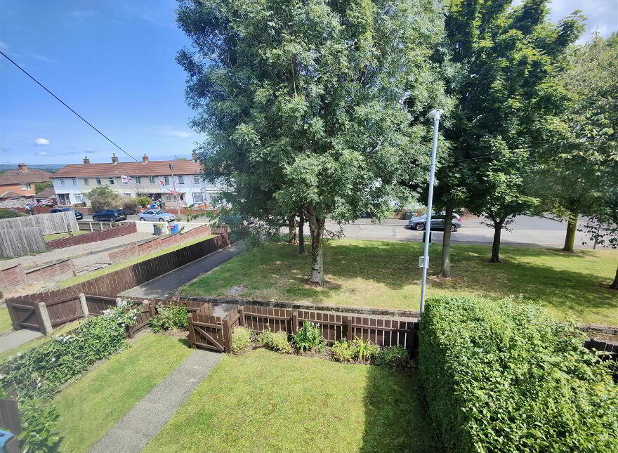 15 Waveney Avenue, Belfast, BT15 4FR