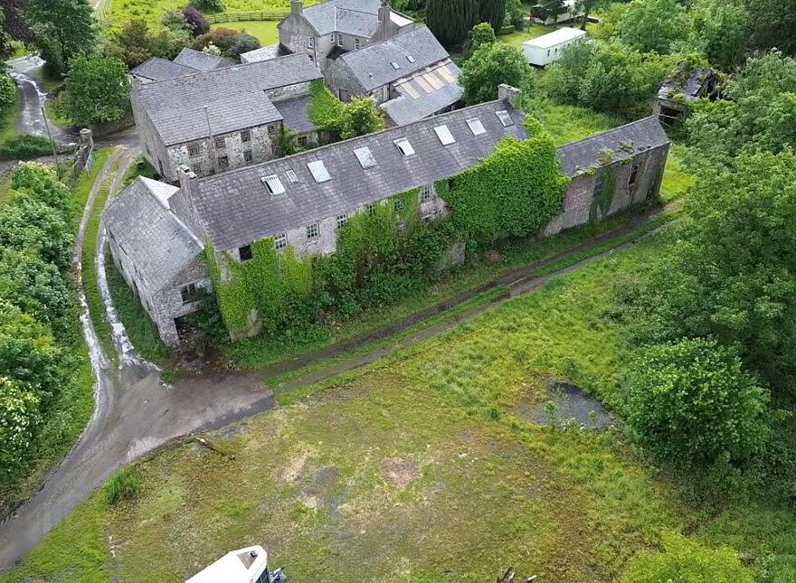 (Lot 41) 42 Killysorrell Road, Dromore, BT25 1LB
