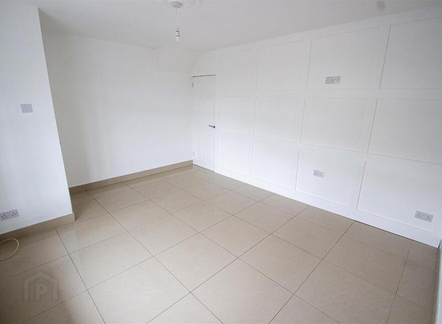 111 Monagh Road, Belfast, BT11 8EG