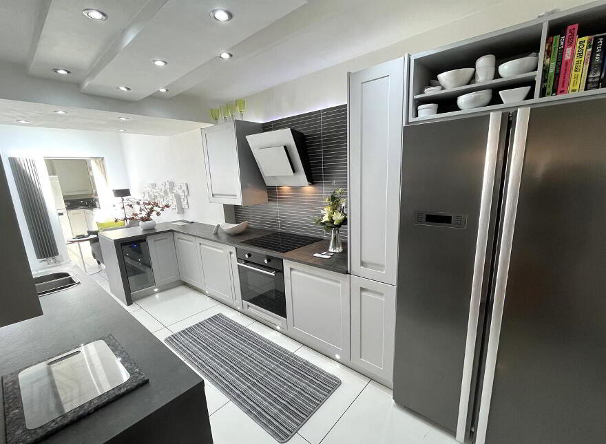 8 Thorburn Road, Serpentine Road, Newtownabbey, BT36 7HZ