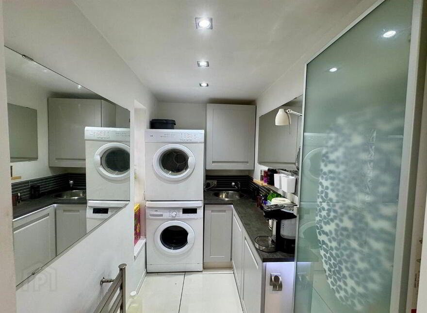 8 Thorburn Road, Serpentine Road, Newtownabbey, BT36 7HZ