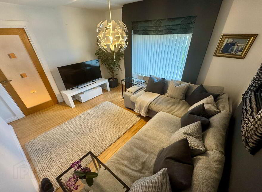 8 Thorburn Road, Serpentine Road, Newtownabbey, BT36 7HZ