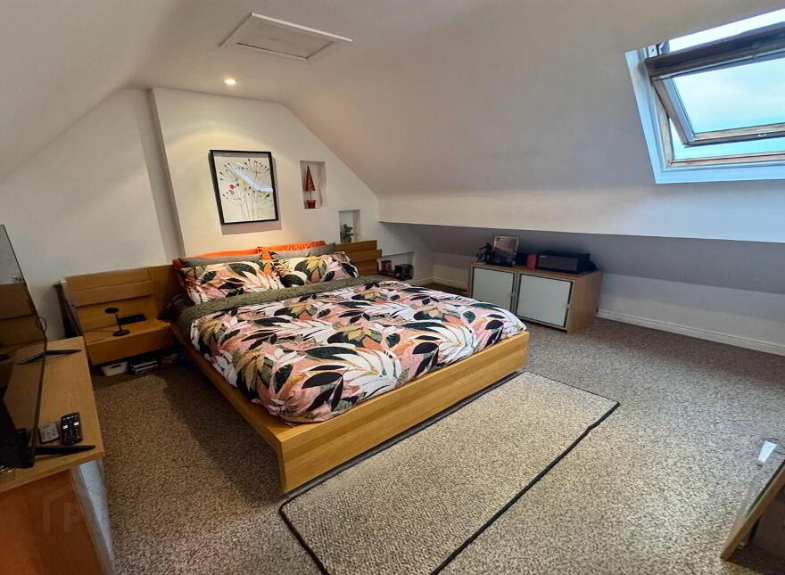 8 Thorburn Road, Serpentine Road, Newtownabbey, BT36 7HZ