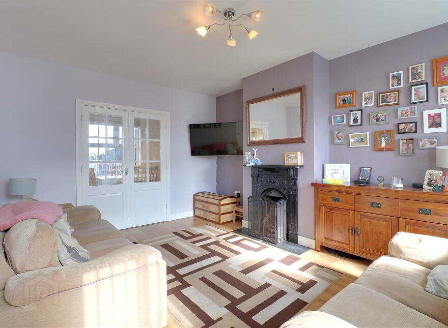 37 Hawthorn Crescent, Ballyhalbert, Newtownards, BT22 1TF