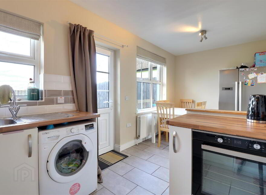 37 Hawthorn Crescent, Ballyhalbert, Newtownards, BT22 1TF
