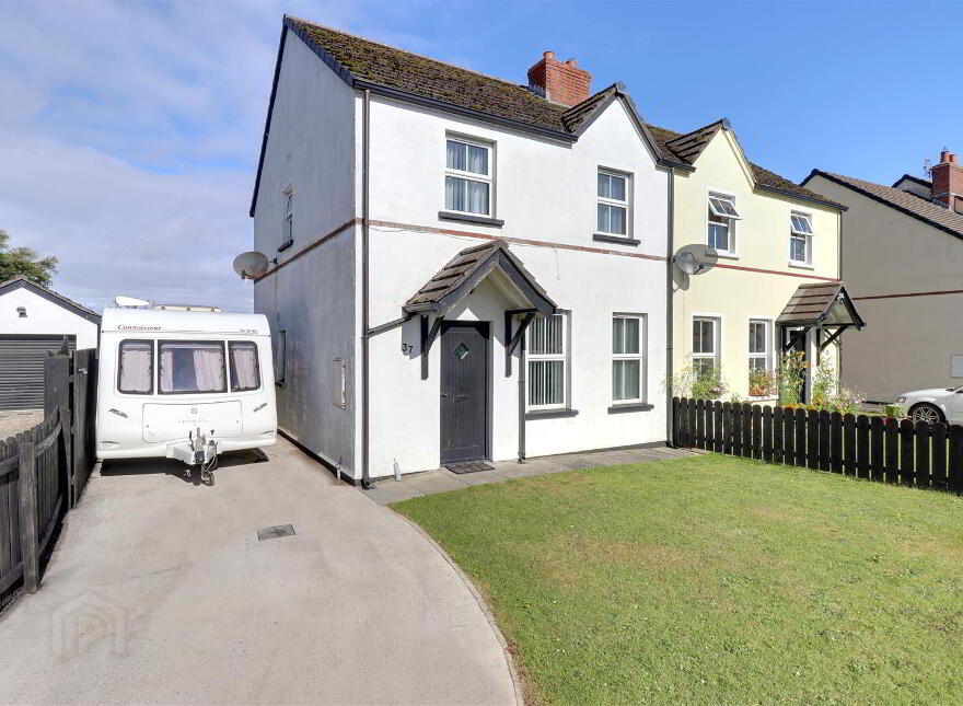 37 Hawthorn Crescent, Ballyhalbert, Newtownards, BT22 1TF