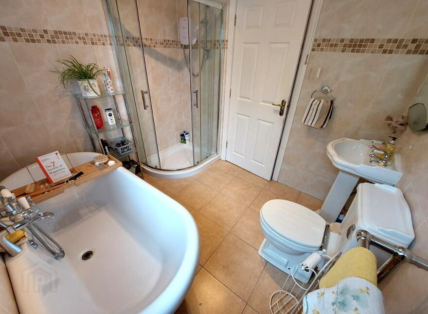 18a Glen Road, Strabane, BT82 8BX
