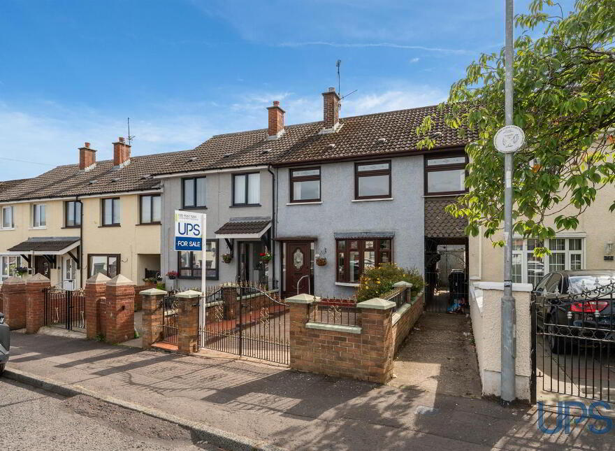 73 Lenadoon Avenue, Belfast, BT11 9HD photo