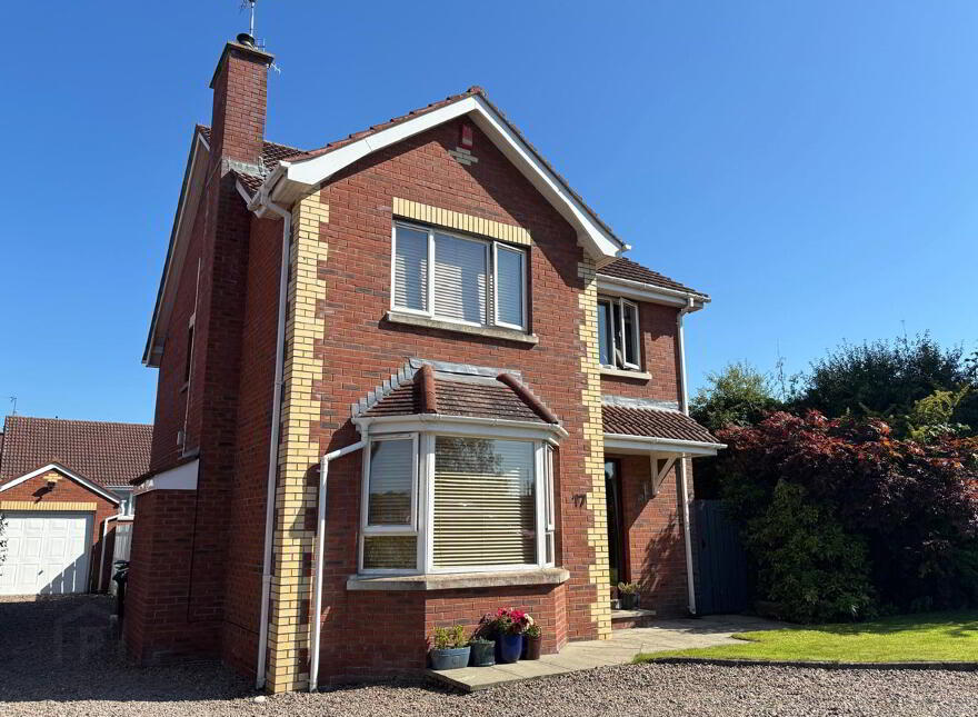 17 Milfort Crescent, Waringstown, BT66 7XA