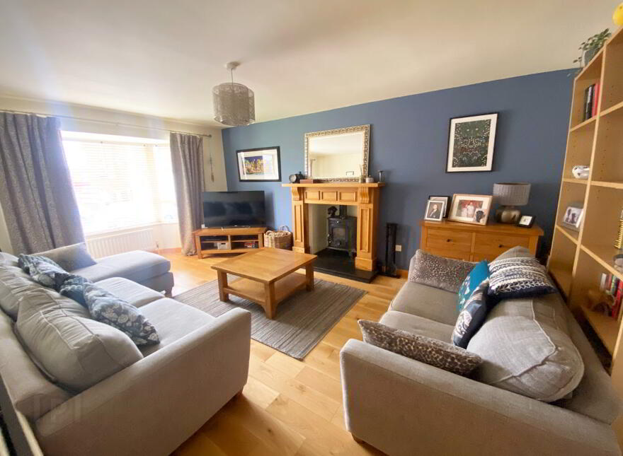 17 Milfort Crescent, Waringstown, BT66 7XA