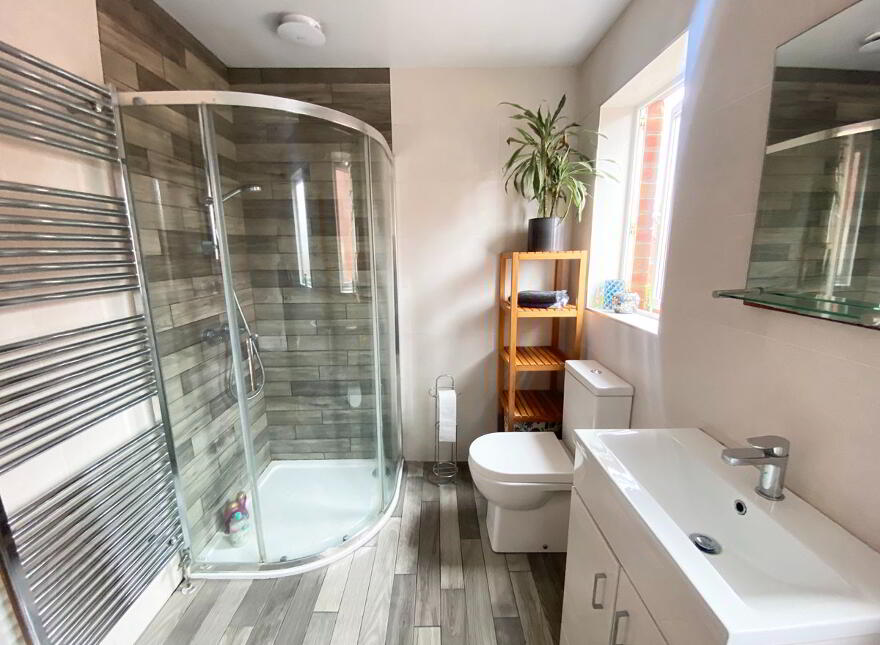 17 Milfort Crescent, Waringstown, BT66 7XA