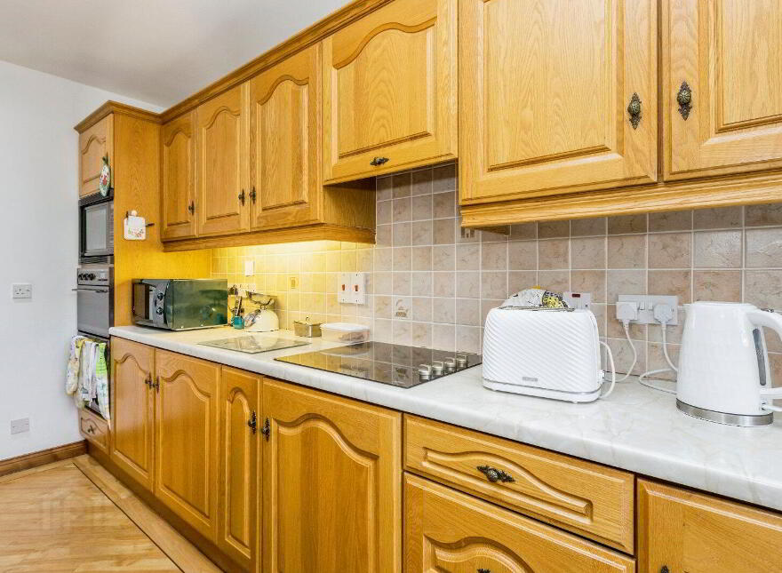 7 Benavon Court, Lisburn, BT28 3AS