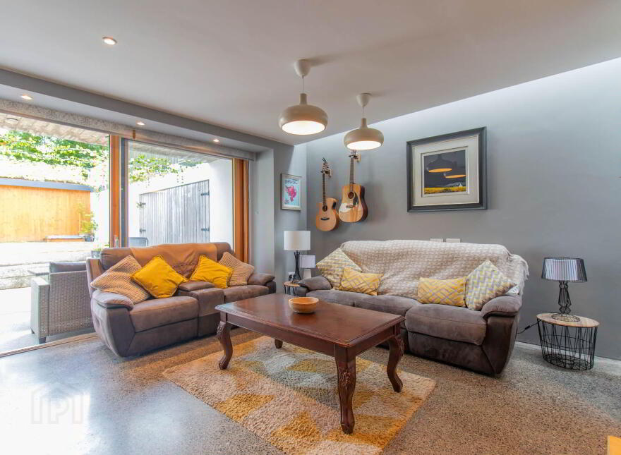 Fairgreen, Arvagh, H12K526